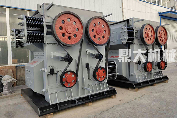 四齿辊破碎机